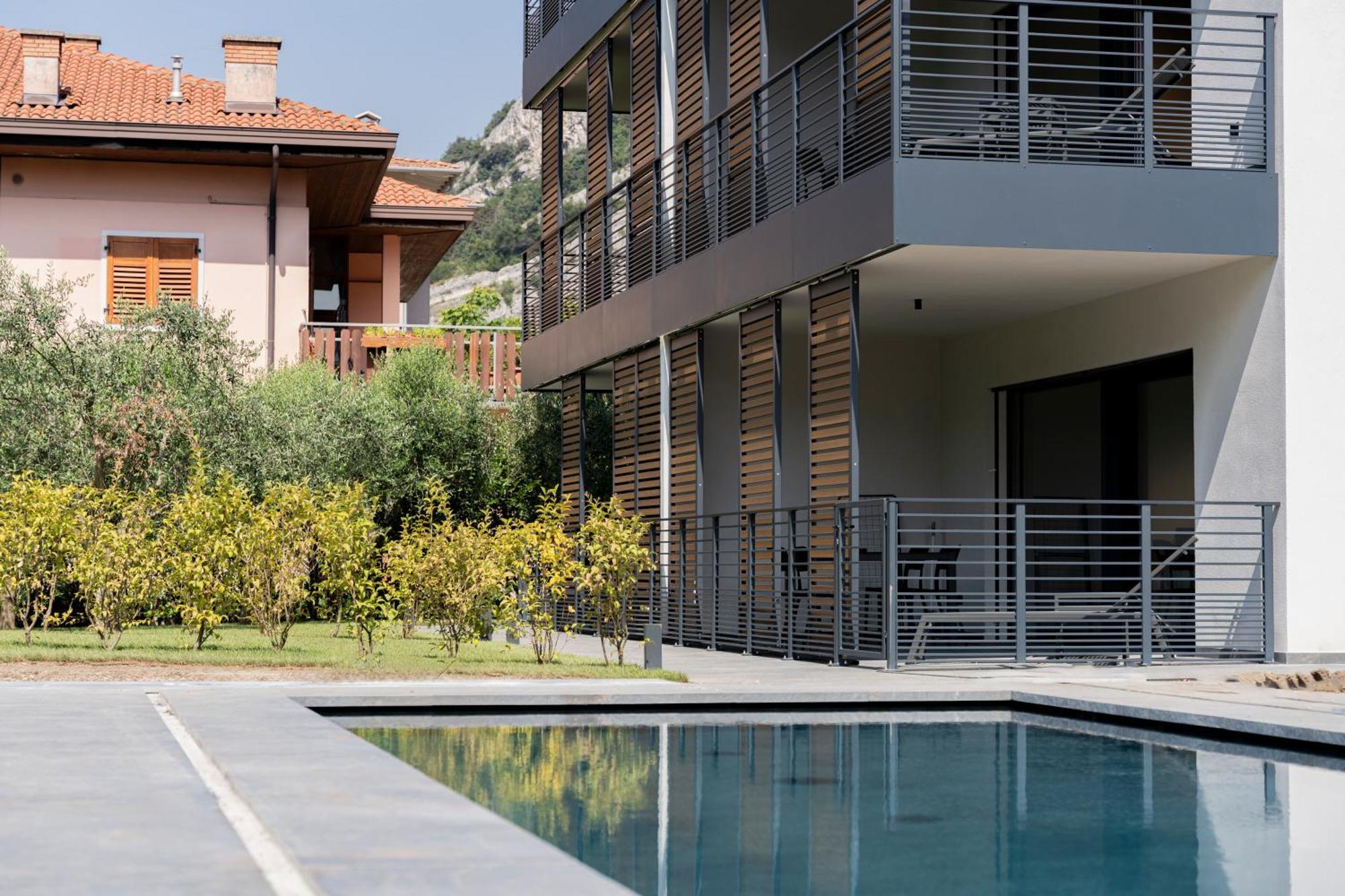 Casa 32 Loft - Garda Lake Торболе Экстерьер фото